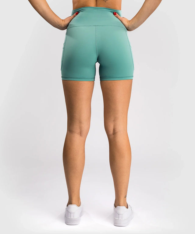 Venum Damen Shorts Essential – Aquagrün
