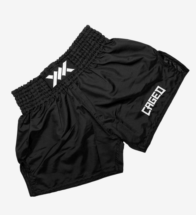 Caged Muay Thai Shorts Classic - Schwarz/Weiss vrouw