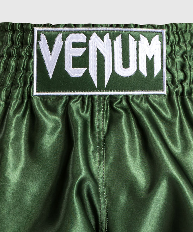 Venum Muay Thai Shorts Classic 2.0 - Grün/Weiss