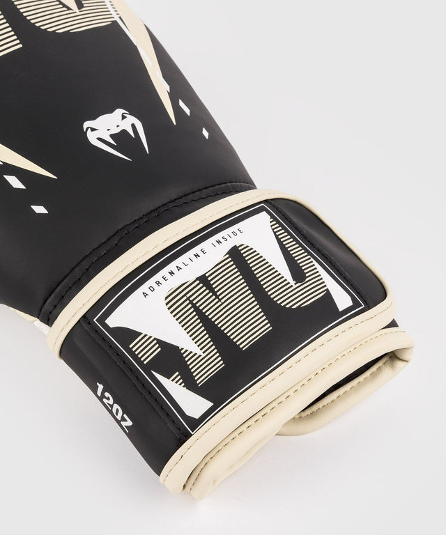 Venum Boxhandschuhe Adrenaline – Schwarz/Elfenbein