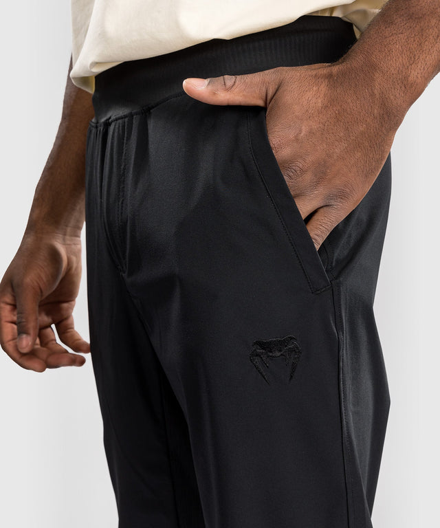 Venum Trainingshose Fly – Schwarz