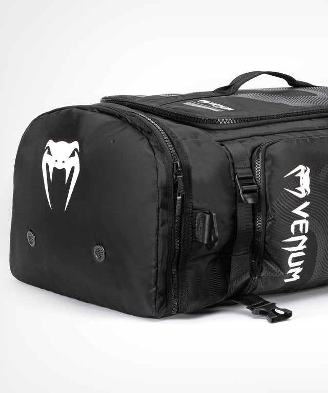Venum Sporttasche Shockwave 60L - Schwarz