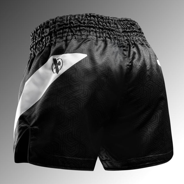 Hayabusa Muay-Thai-Shorts Core - Schwarz