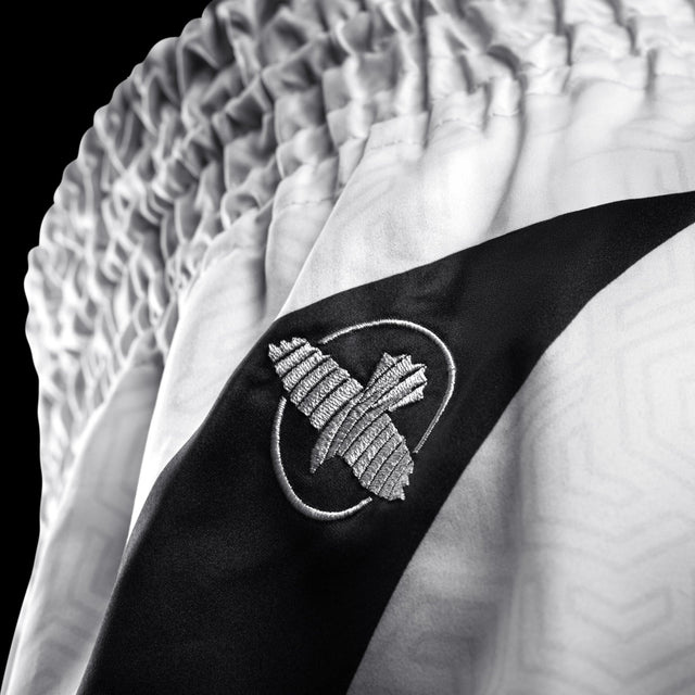 Hayabusa Muay-Thai-Shorts Core - Weiss