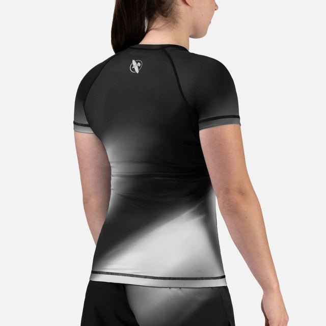 Hayabusa Rashguard Apex Nova Kurzarm Damen - Grau