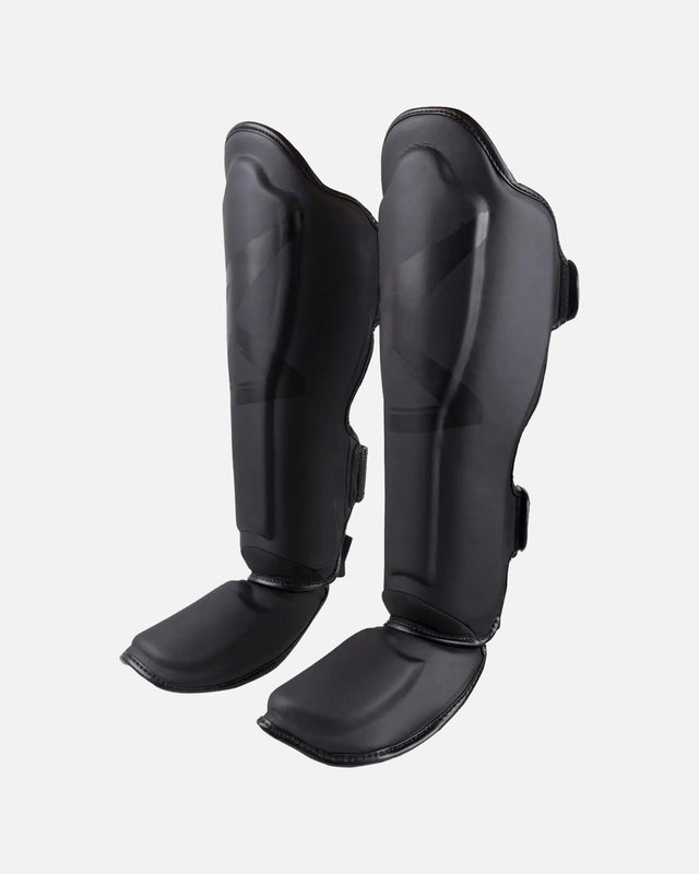 8 WEAPONS Schienbeinschoner BIG 8 Premium - Schwarz