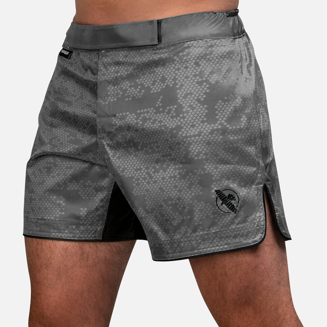 Hayabusa MMA Shorts Hex Mid-Thigh - Grau