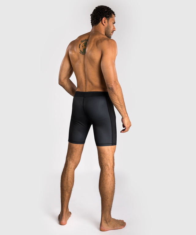 Venum No Gi Vale Tudo Shorts – Schwarz/Silber