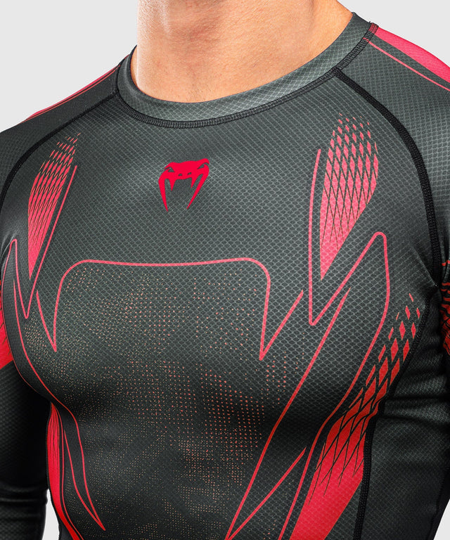 Venum Rashguard Amazonia Reborn Lange Ärmel - Schwarz/Rot