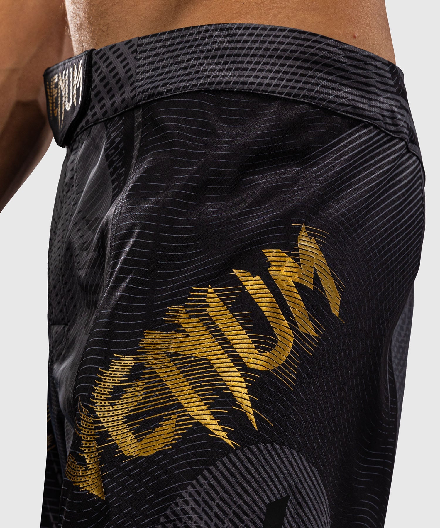 Venum MMA-Shorts Galactic 3.0 - Schwarz/Gold