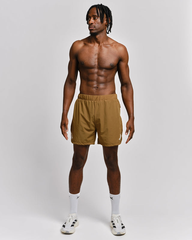 Caged 2-in-1 Running Shorts Stride – Olivgrün