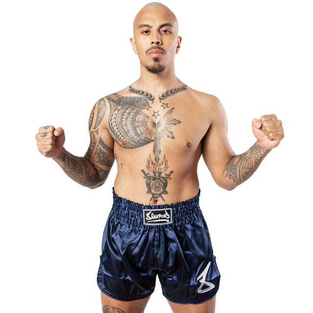 8 WEAPONS Muay-Thai-Shorts Strike - Dunkelblau/Weiß