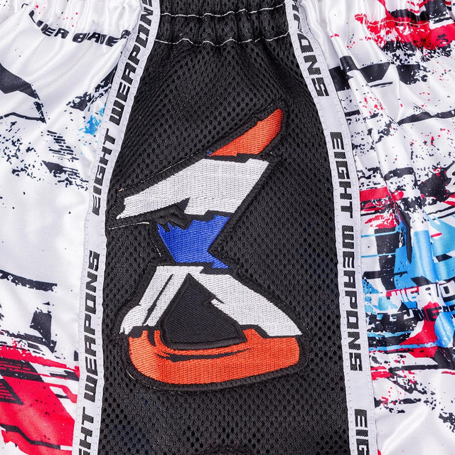 8 WEAPONS Muay Thai Shorts Cut Like A Blade 2.0 - Weiß
