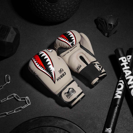 Phantom Athletics Boxhandschuhe Fight Squad - Sand - The Fight Company Deutschland