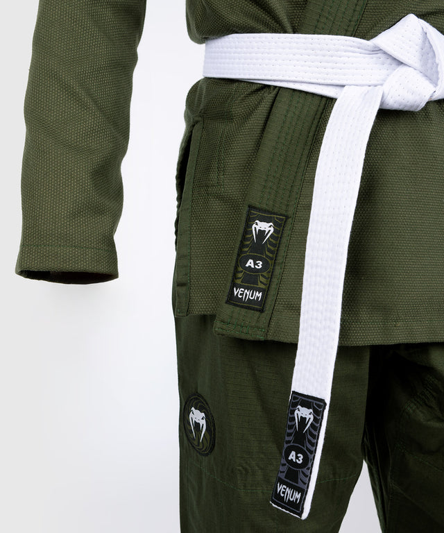 Venum BJJ Gi First - Khaki Grün - inkl. weißem Gürtel