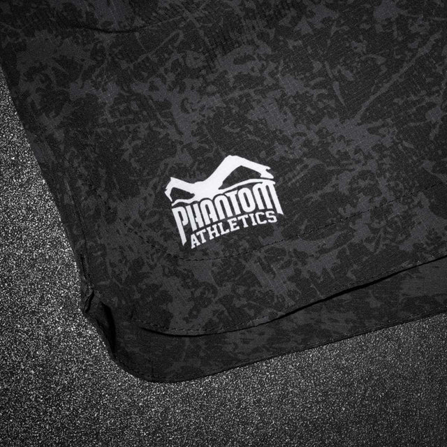 Phantom Athletics MMA Shorts Fusion Serious - Schwarz