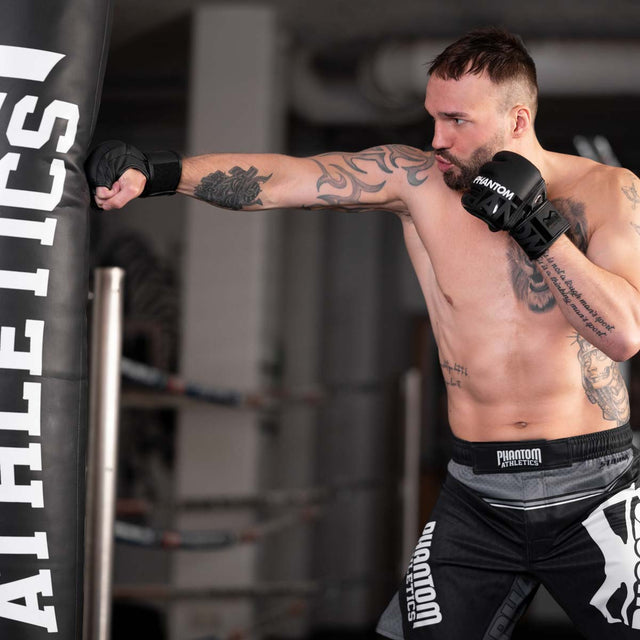 Phantom Athletics MMA Handschuhe Apex Fight - Schwarz