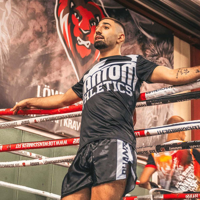 Phantom Athletics Muay-Thai-Shorts Apex - Schwarz/Weiß