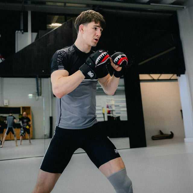 Phantom Athletics Rashguard EVO Apex Kurzarm - Grau