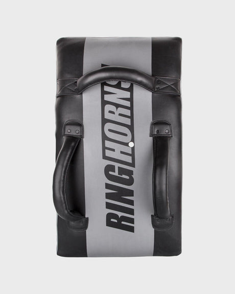 Ringhorns Pratze Charger Schwarz