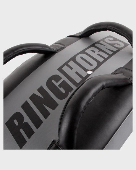 Ringhorns Pratze Charger Schwarz