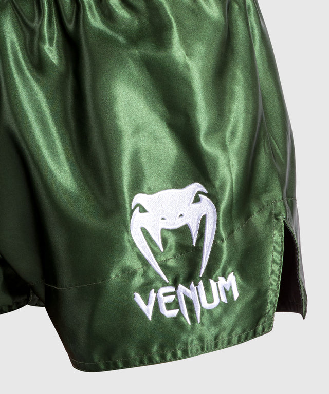 Venum Muay Thai Shorts Classic 2.0 - Grün/Weiss