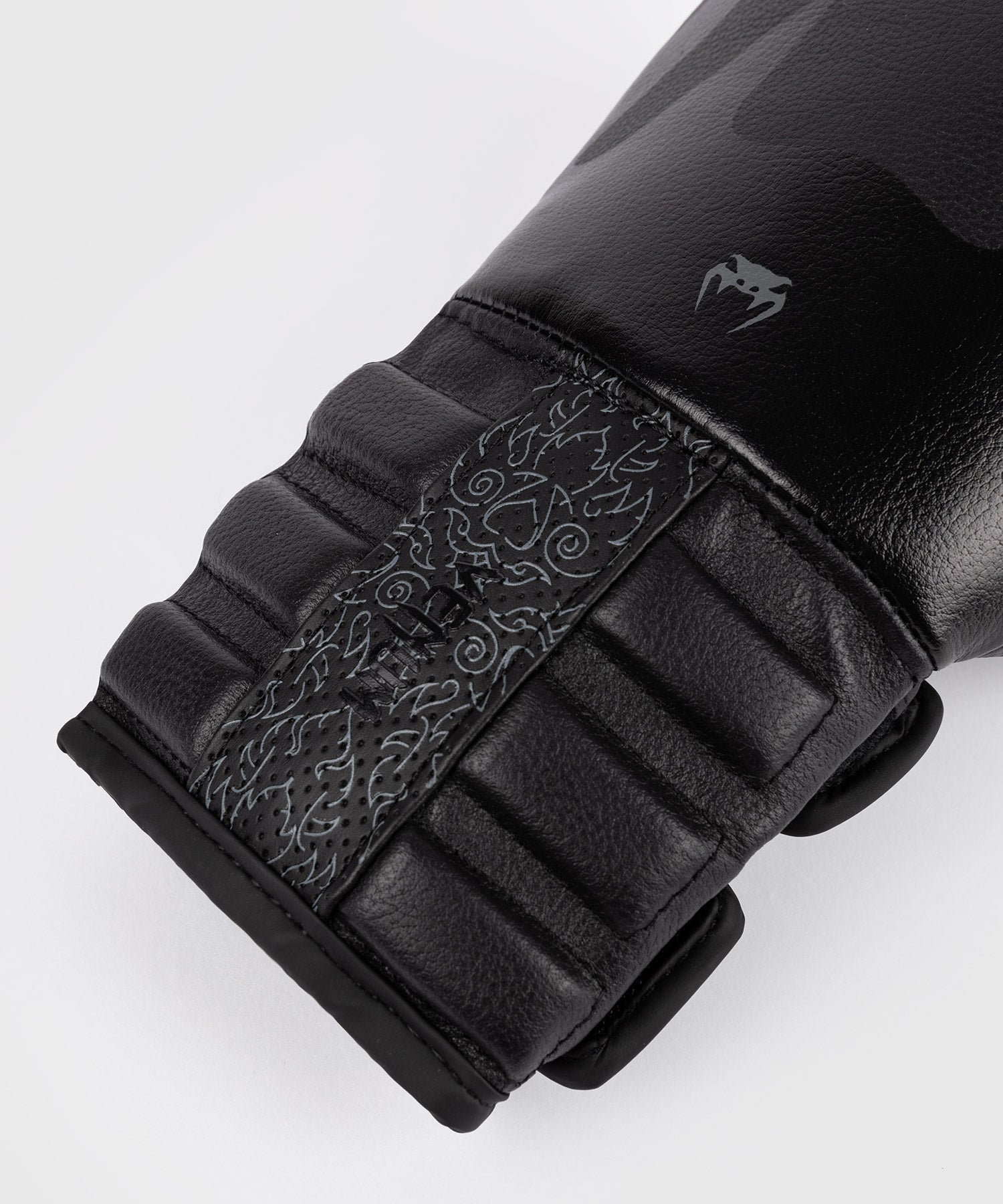 Venum Boxhandschuhe Reverso – Schwarz/Schwarz