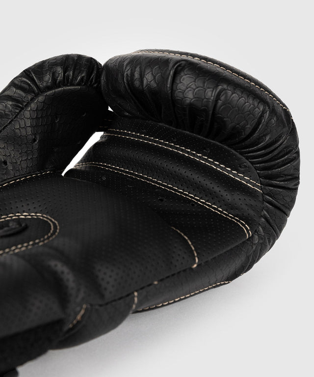 Venum Boxhandschuhe Impact Evo Scales – Schwarz
