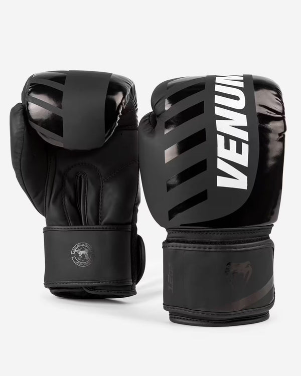 Venum Boxhandschuhe Challenger 3.0 Shockwave – Schwarz/Weiss