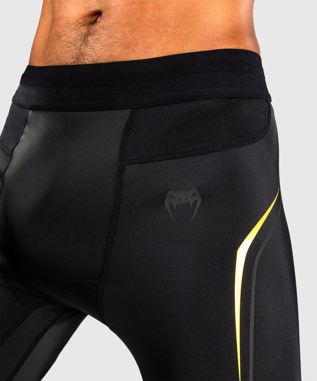 Venum Kompressionsshorts G-Core - Schwarz/Gold