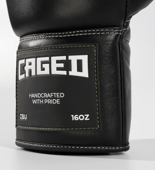 Caged Boxhandschuhe 'X' Series Schnürung - Schwarz/Weiss - The Fight Company Deutschland