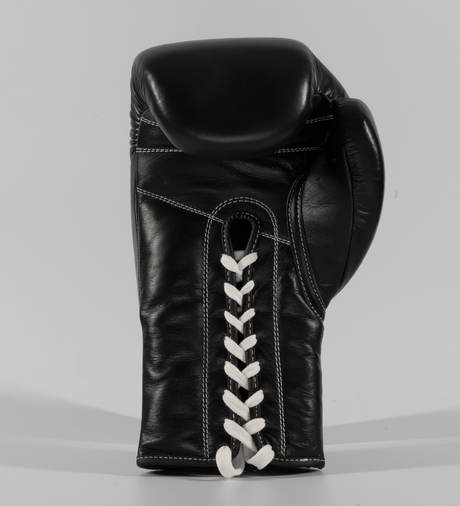 Caged Boxhandschuhe 'X' Series Schnürung - Schwarz/Weiss - The Fight Company Deutschland