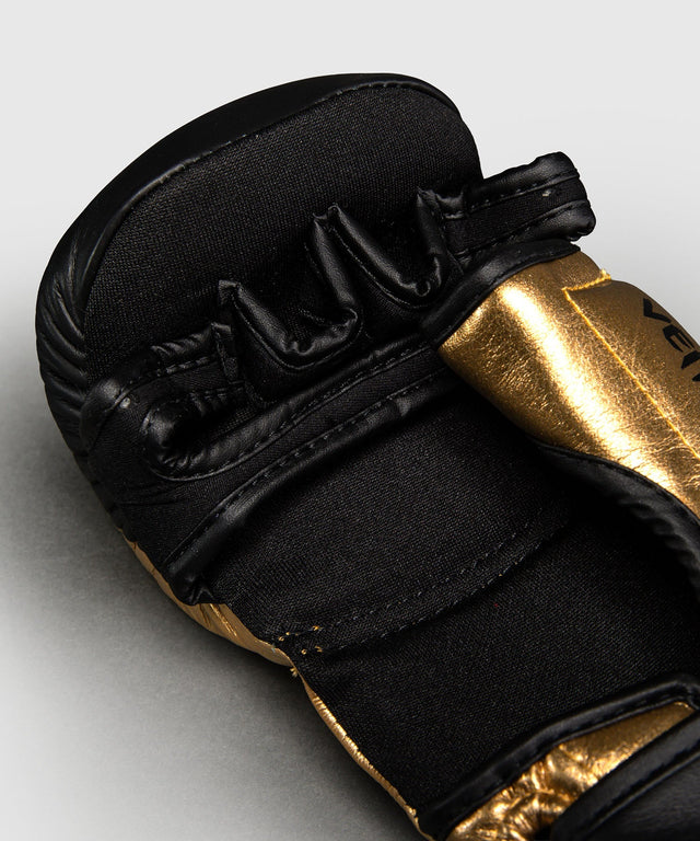 Venum MMA-Handschuhe Attack 2.0 - Gold/Schwarz