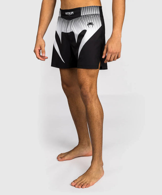 Venum No Gi MMA Shorts – Schwarz/Weiss