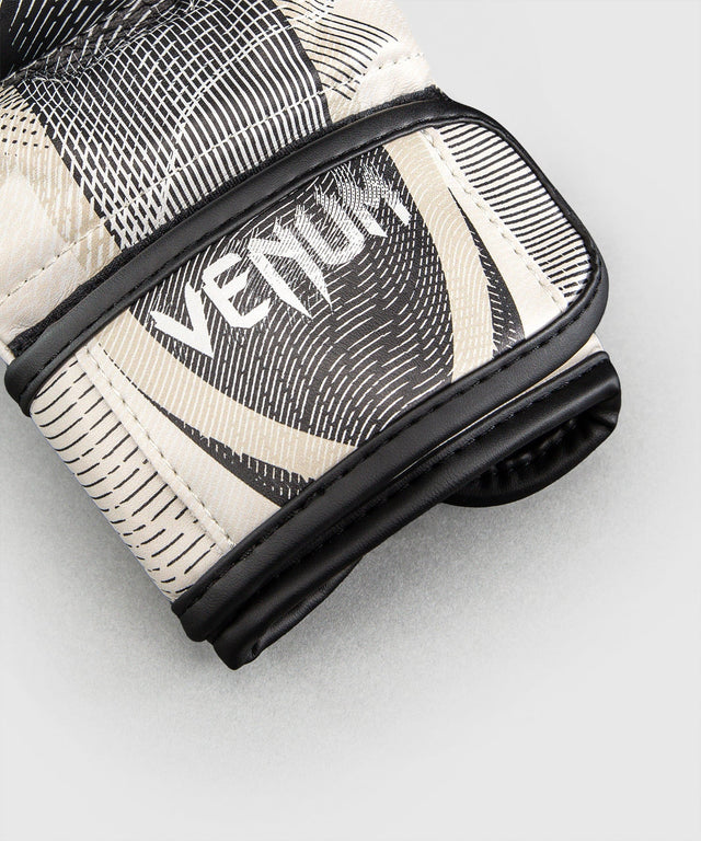 Venum MMA-Handschuhe Galactic 3.0 - Offwhite/Schwarz