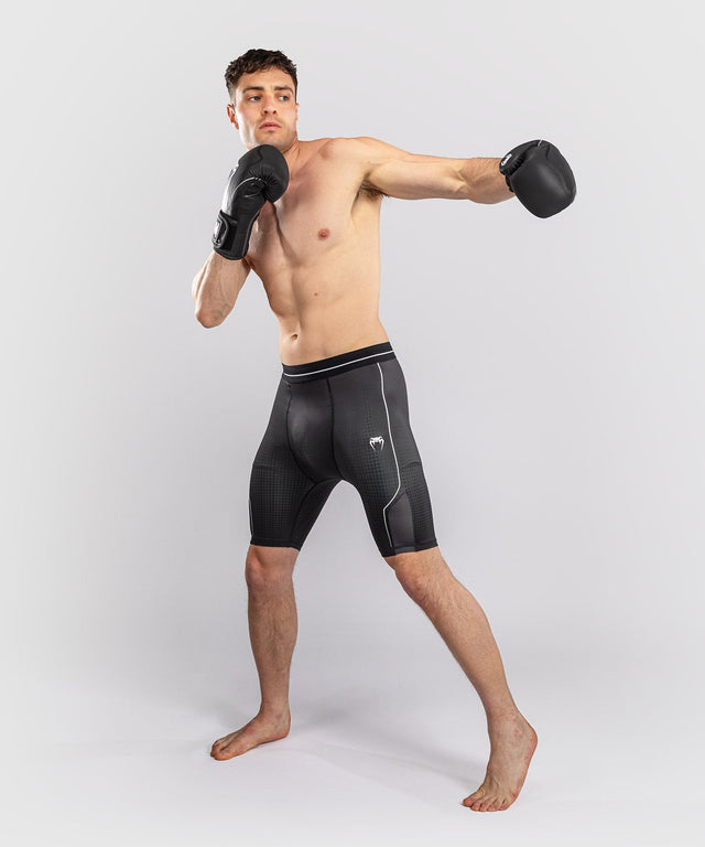 Venum MMA Shorts Stealth - Schwarz/Weiß