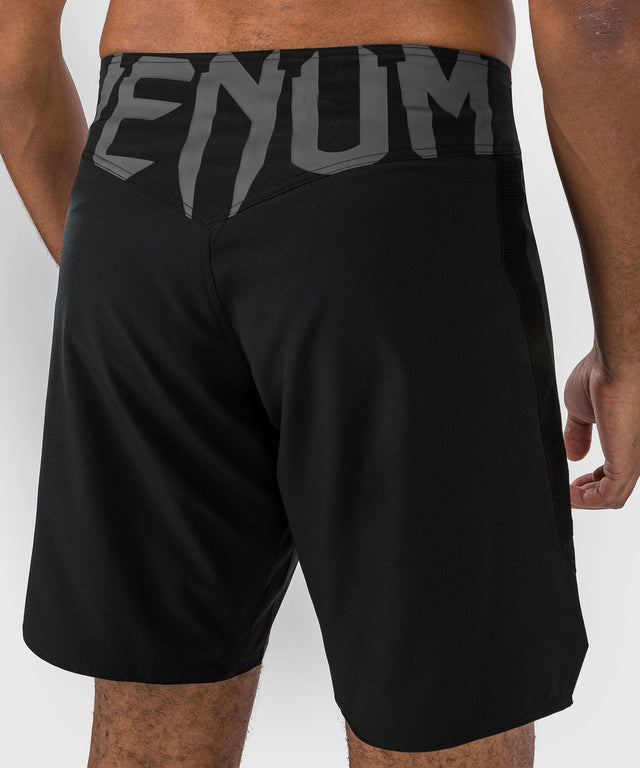 Venum MMA Shorts Light 5.0 - Schwarz/Weiß