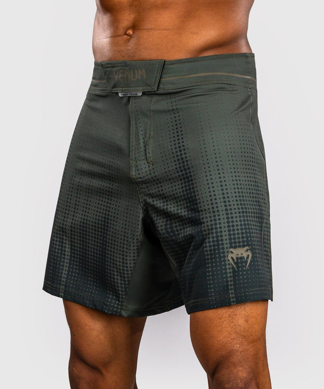 Venum MMA Shorts Stealth - Khaki/Dunkelgrün