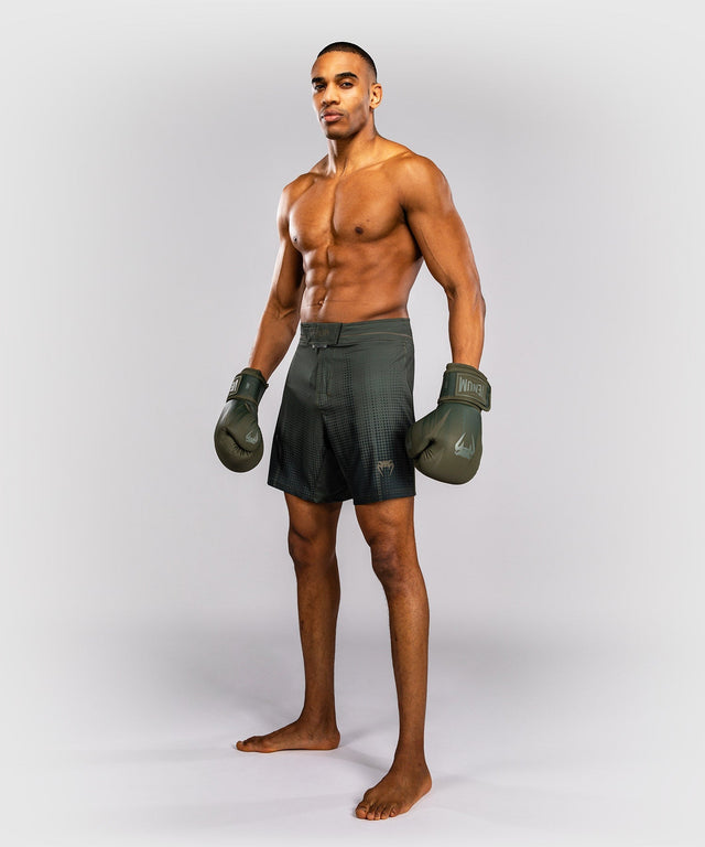 Venum MMA Shorts Stealth - Khaki/Dunkelgrün