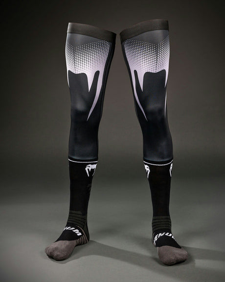 Venum MX Basics Socken - Schwarz/Weiß