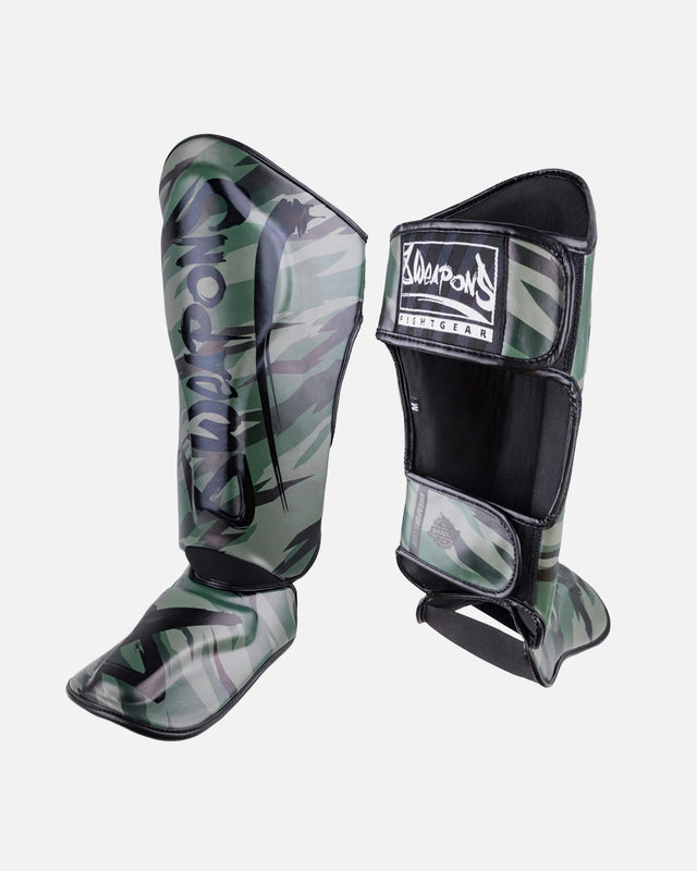 8 WEAPONS Schienbeinschoner Unlimited 2.0 - Woodland Camo