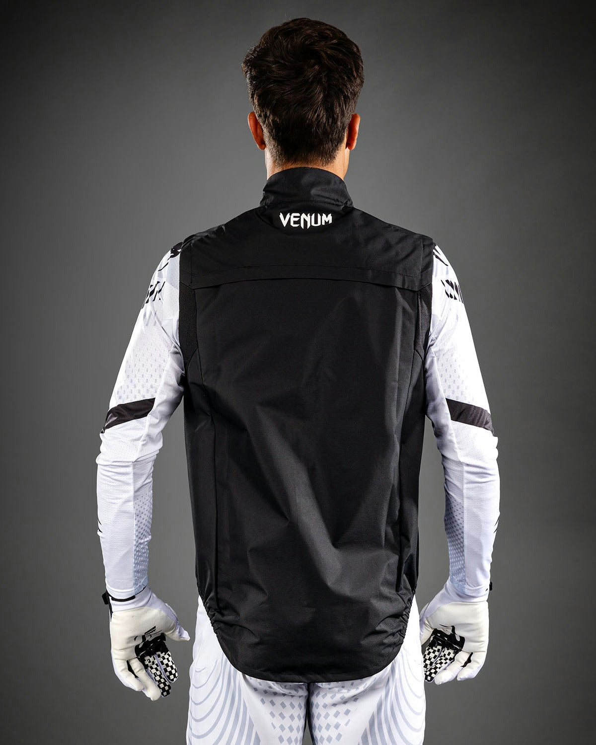 Venum Windbreaker MX Basics Ärmellos - Schwarz/Weiß