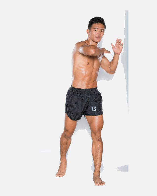 Booster Muay Thai Shorts Retro Hybrid - Schwarz
