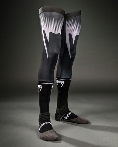 Venum MX Basics Socken - Schwarz/Weiß