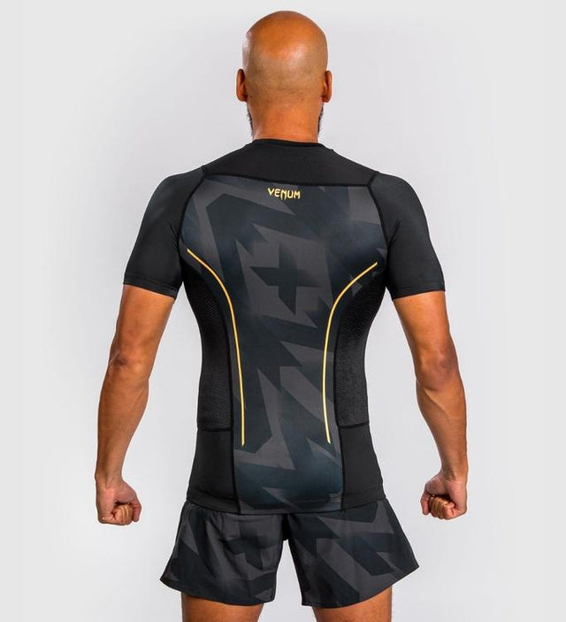 Venum Rashguard Razor Korte Mouwen - Zwart/Goud - Rashguard