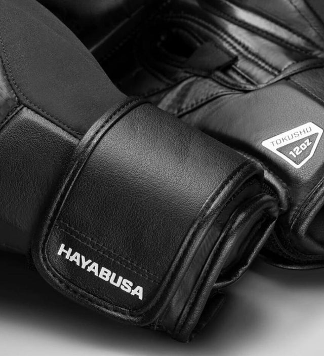 Hayabusa Boxhandschuhe T3 - Schwarz - The Fight Company